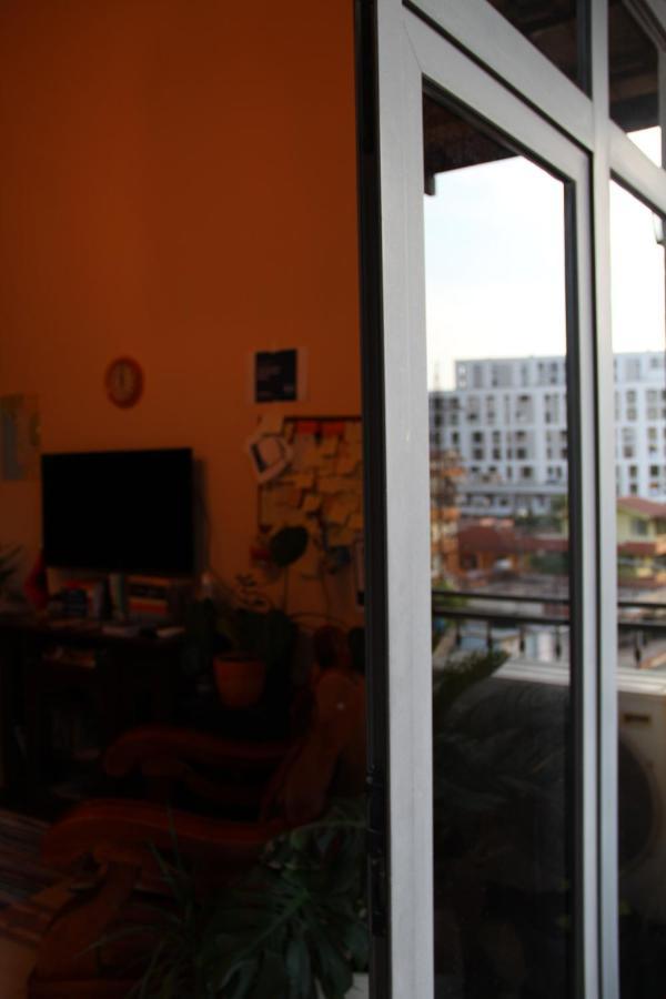 Cozy Big Apartment With Balcony Tirana Exterior foto